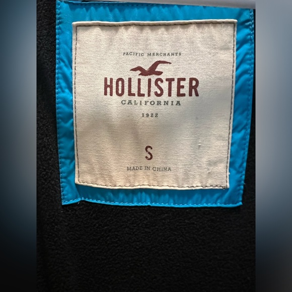 Hollister Snow/winter Fleece Lined Puffer Jacket With Hood/ size S - Picture 7 of 7